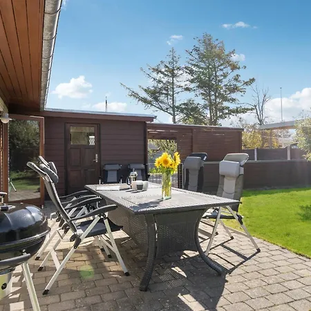 Holiday home Beautiful In With Kitchen *